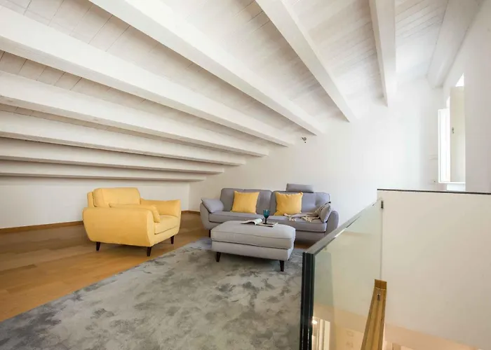 Magione Apartment With Terrace By Wonderful Italy